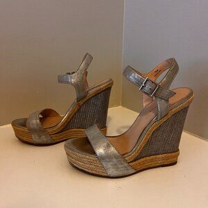 Pelle Moda Silver Heeled Espadrille